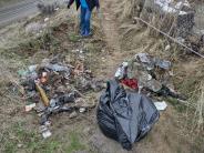 Trail Garbage 2